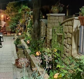 Falconara Bed & Breakfast | B&B Falconara