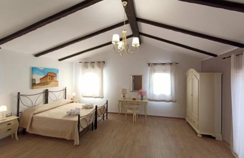 Falconara Bed & Breakfast | B&B Villa Sara Falconara