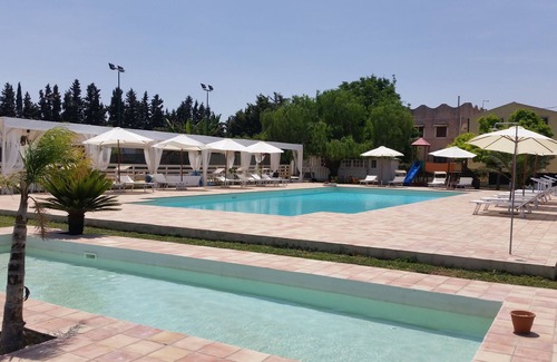 Acradina Apartment | Barolo houses with large terrace and swimming pool for the whole family