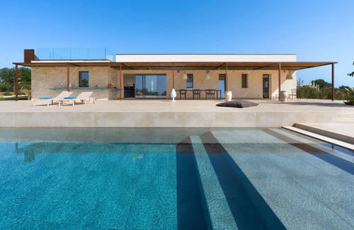 Scicli Villa | Beautiful pool villa in Sampieri