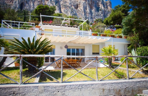 Palermo Villa | Beautiful villa on the sea with private access and direct to the sea, 20 mt. distance