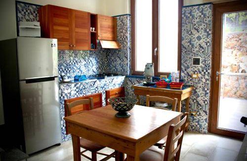 Carini Bed & Breakfast | Bed and breakfast ∙ 2 guests
