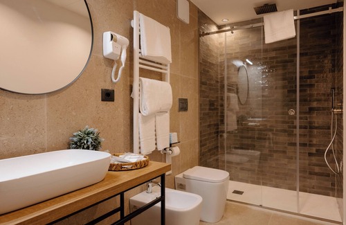 Pedara House | Belladonna Hotel