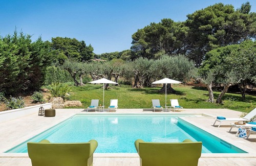 Salemi Villa | Belvilla by OYO San Ciro Dieci