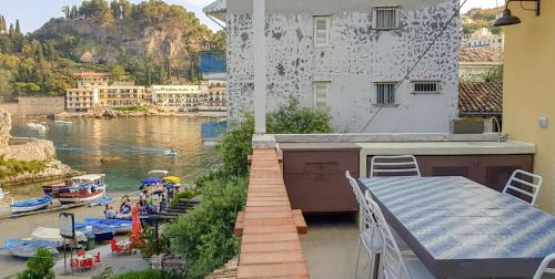 Mazzaro Apartment | Blue Bay Taormina