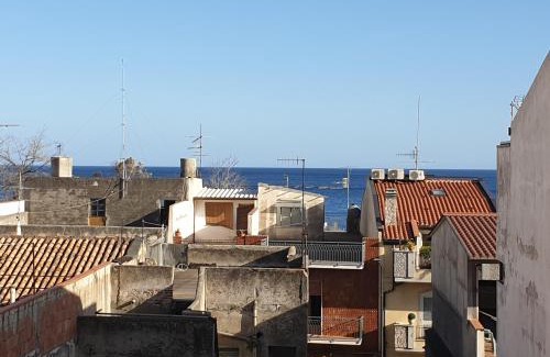 Santa Teresa di Riva Apartment | Caccia Apartment