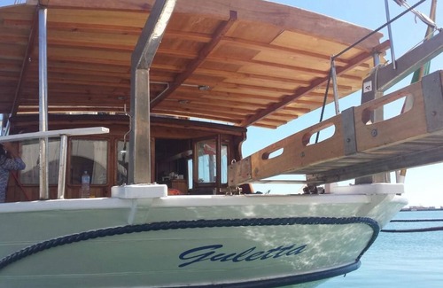 Trapani City Centre Boat Rental | Caicco Guletta