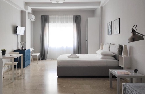 Quartieri Nuovi della Mosella Apartment | Cairoli Guest House Apartments