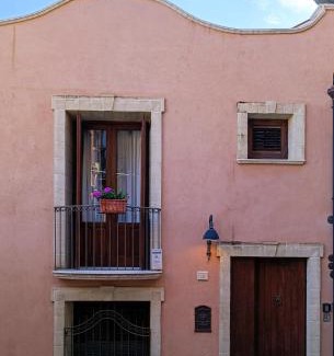 Termini Imerese Apartment | Casa all'Annunziata