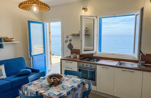 Marettimo House | casa D’ Amare