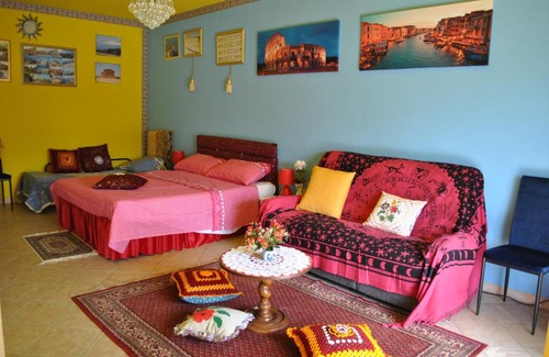 Santa Teresa di Riva Apartment | Casa Dani Spaziosa Casa vacanze al mare