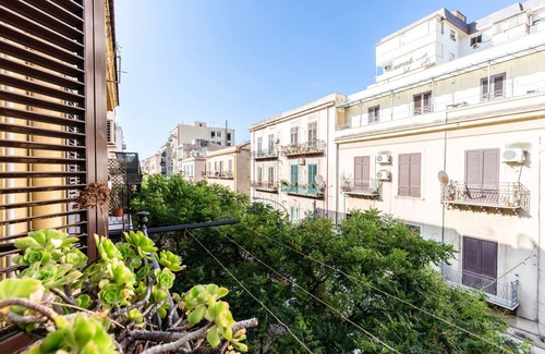 Palermo Apartment | Casa Dante with Balcony by Wonderful Italy