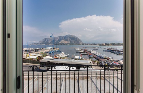 Mondello Apartment | Casa Fortuna, sea view