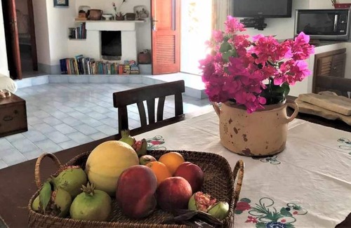 Leni House | Casa Il Peperoncino in the town center, sea view