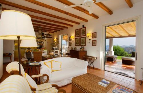Santa Margherita Villa | Casa Nostra, stunning, elegant villa in Lipari with pool