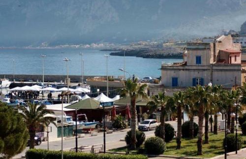 Isola delle Femmine House | Casa Piano Ponente