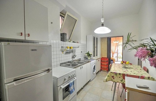 Letojanni House | Casa Sabbiolina C: A welcoming apartment situated at a short distance from the beach, with Free WI-FI.