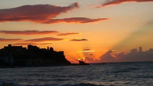 Castel Di Tusa House | Casa vacanze Due Passi e Il Mare