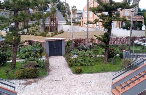 Fondachello House | Casa Vacanze Fondachello di Sicilia