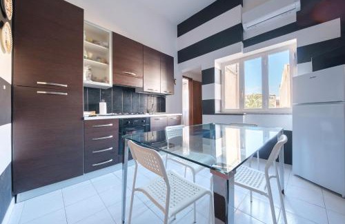Milazzo Apartment | Casa Via Medici