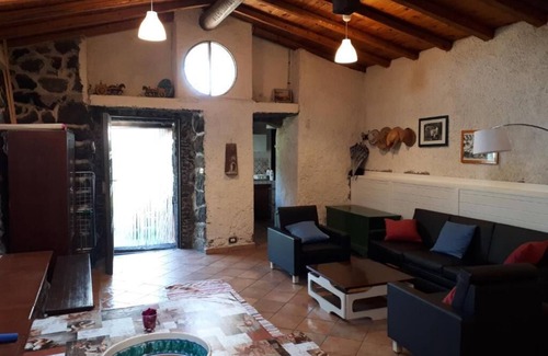 Rovittello Ski Chalet | Chalet "Villa Vecchio" with Mountain View, Private Pool & Wi-Fi