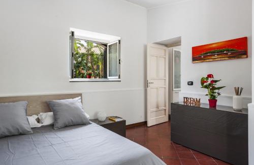Picanello-Ognina-Barriera-Canalicchio Apartment | City Cottage with Garden & Pool by Wonderful Italy
