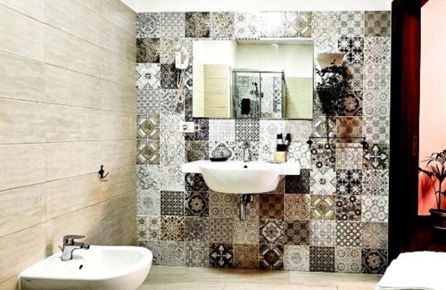Syracuse House | City Love Rooms - Pink