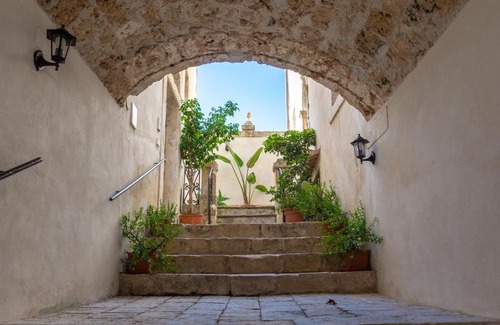 Noto Historic Centre Apartment | Civico 27