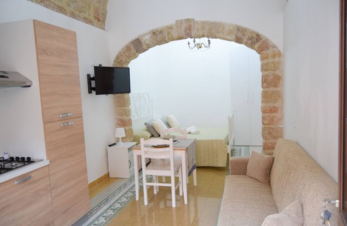 Terrasini House | Comfortable apartment near the sea and near Palermo, Sicily