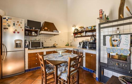 Santa Croce Camerina House | Cozy Home In Santa Croce Camerina
