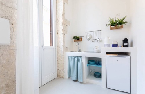 Santa Lucia Apartment | Darsena Sunset Apartment II by Wonderful Italy