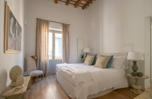 Trapani City Centre Bed & Breakfast | "Dimora Botteghelle" - Deluxe Apartment