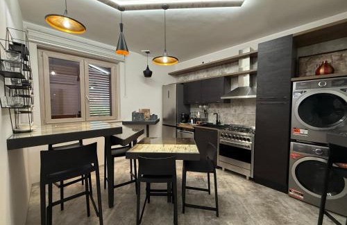 Caltanissetta House | Executive
