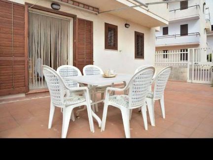 Marina di Ragusa Apartment | Family House