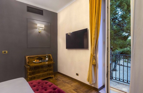 Grottasanta Hotel | Grand Hotel Villa Politi