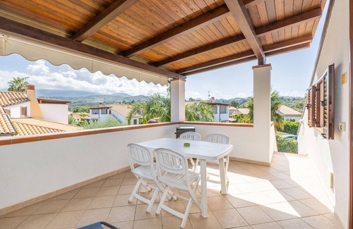 Piana Calzata Apartment | GREEN VIEW. Free wi-fi, private Parking space