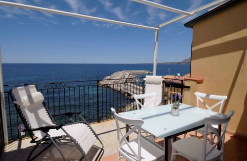 Trappeto Apartment | Holiday apartment Blu Sky Attico
