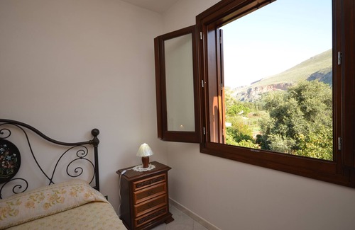 Castelluzzo Apartment | Holiday home Fontana mare