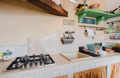 Granitola Torretta House | Holiday Home 'Roberta' with Sea View, Terrace, Air Conditioning & Wi-Fi