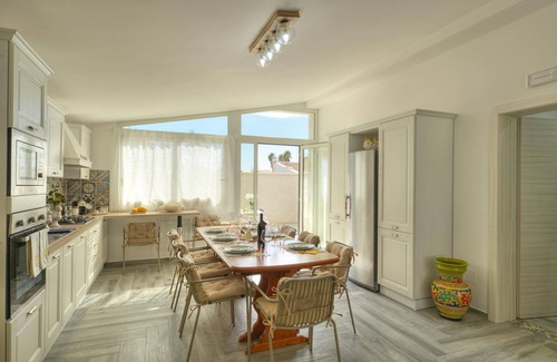 Fontane Bianche House | Holiday home with private pool, Fontane Bianche