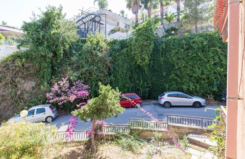 Letojanni House | Holiday home with sea view in Letojanni, a few km from Taormina