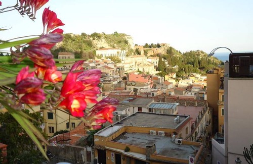 Taormina Hostel | Hostel ∙ 8 guests