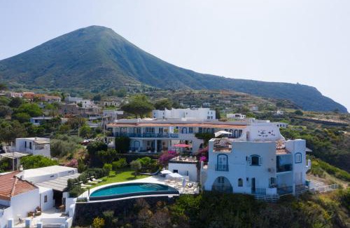 Malfa Hotel | Hotel Punta Scario