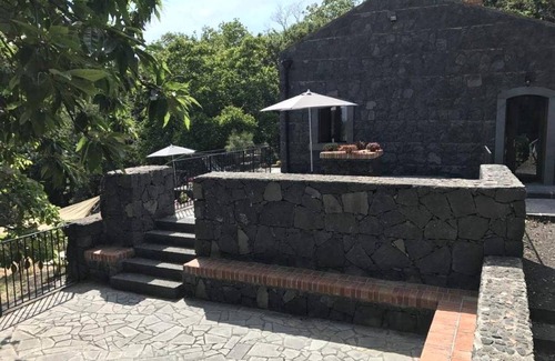 Belpasso House | House ∙ 1 bedroom ∙ 10 guests