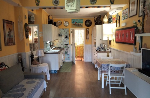 Acradina Apartment | House Iris - three-room apartment with terrace, pool facing the sea