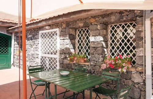Acireale House | House with garden near the sea