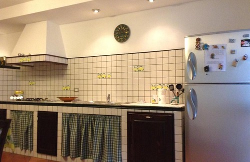 Monte Po-Nesima-San Leone-Rapisardi Apartment | I Tre Velieri - The Three Ships