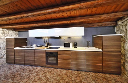 Syracuse House | Igloo Home Plemmirio with Sea Access & Pool