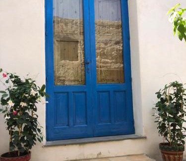 Lipari Historic Centre Apartment | Il Cortiletto - Lipari CENTRO