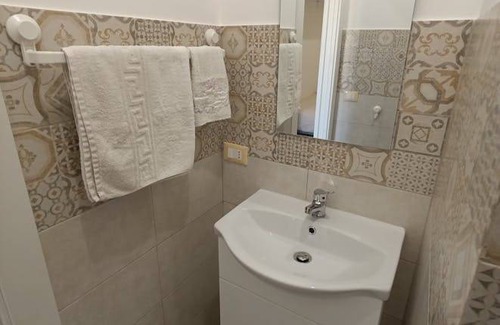 Corso dei Mille - Sant'Erasmo House | 20 m² House ∙ 1 guest
